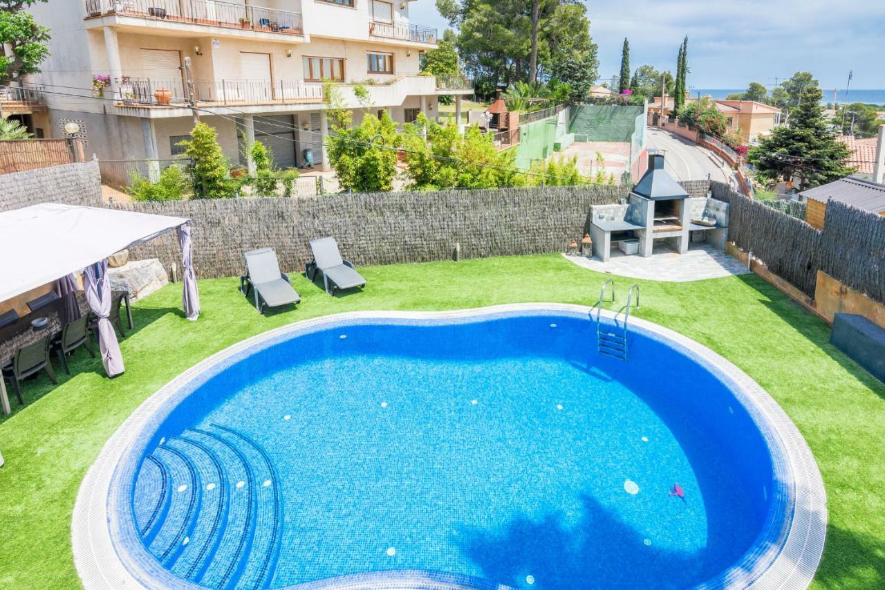 Homeholidaysrentals Electra Santa Susanna Bagian luar foto